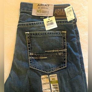 Brand New! Never worn! ARIAT M5 Men’s Jeans 38/32 Straight Leg Straight Fit.